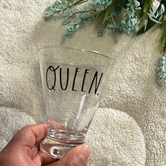 RAE DUNN Baluster Knop Glasses - Picture 2 of 5